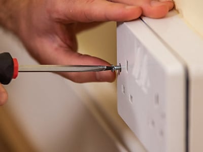 Replace socket